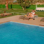 B&B Ali Baba Ciftligi 알라카티