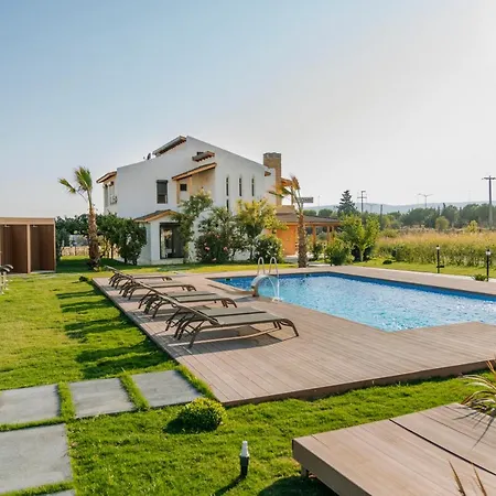 Ali Baba Ciftligi Bed & Breakfast Alaçatı