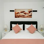 فندق مبيت وإفطار Ali Baba Ciftligi 4*