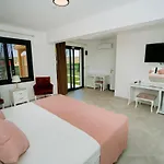 Ali Baba Ciftligi 4*