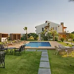 Ali Baba Ciftligi 4* ألاتشاتي