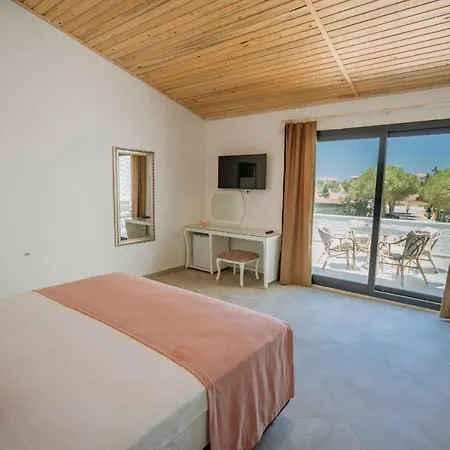 Ali Baba Ciftligi Алачати