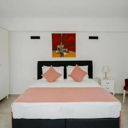 Ali Baba Ciftligi Bed & Breakfast Alacati